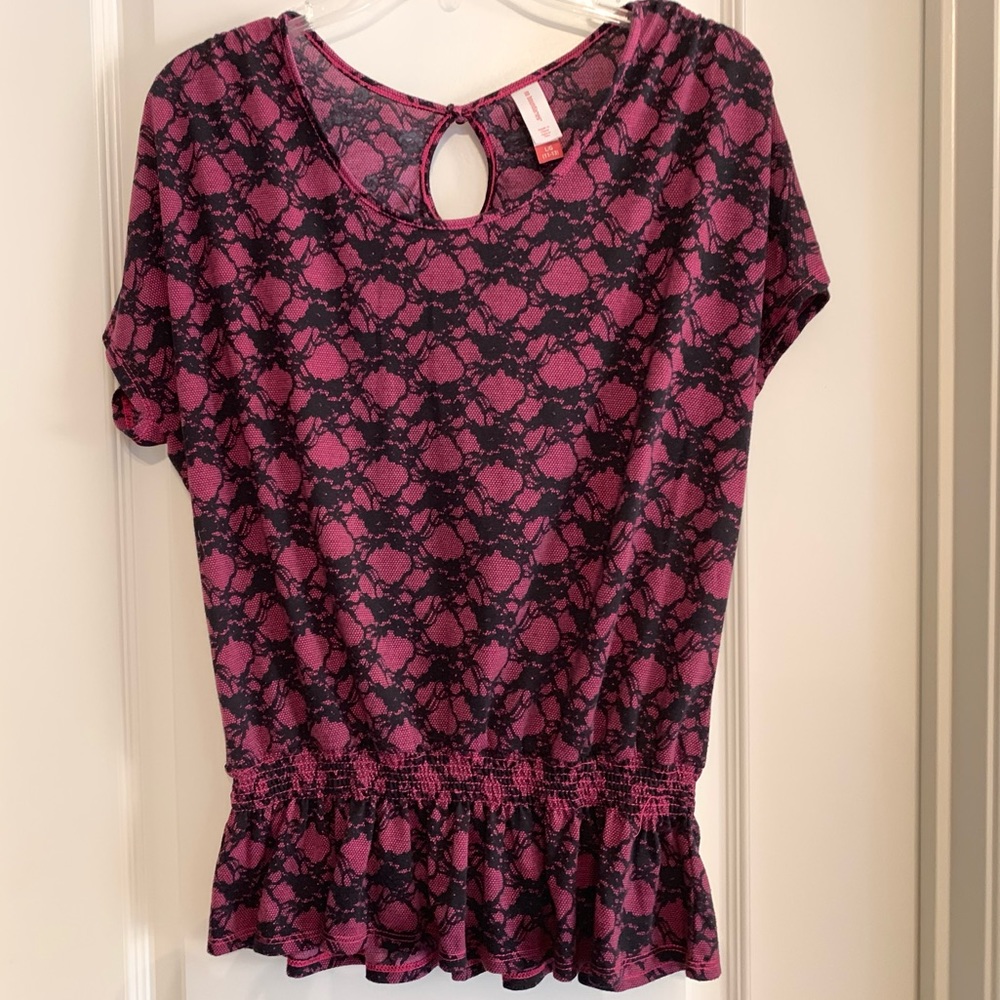 No Boundaries Cap Sleeve Rose Pink and Black Top